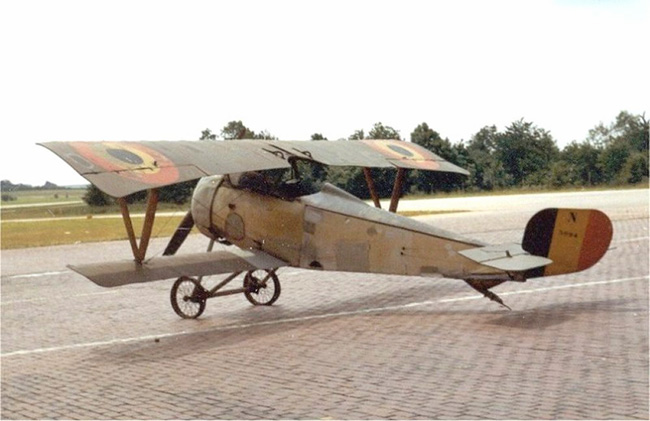 autour du Nieuport ni-17... Nieuport23-n5024-museum