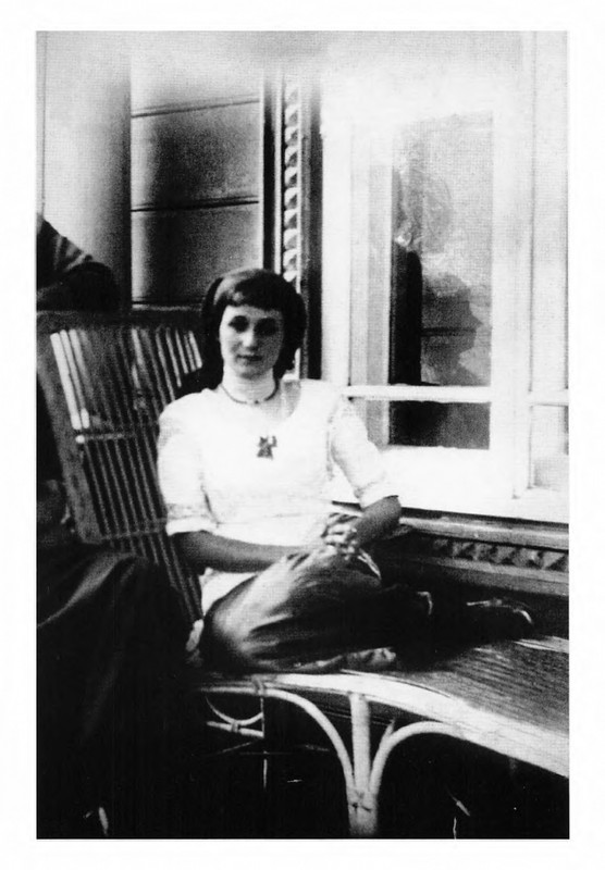 akhmatova-fotografii-vypusk3-2002-page-0007