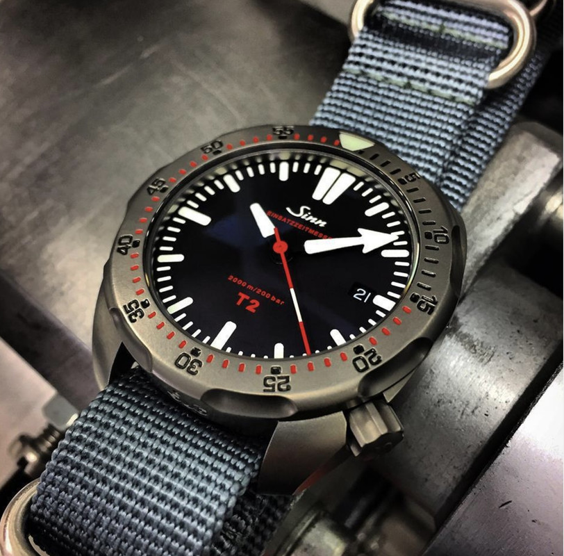 300E3723-9436-4FC5-BBBC-12AECC13552B