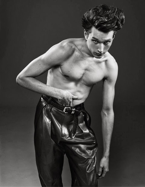 VMAN-HOMOTOGRAPHY-OLINS-08