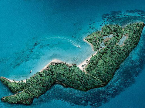 Bentuk Pulau Paling Aneh di Dunia
