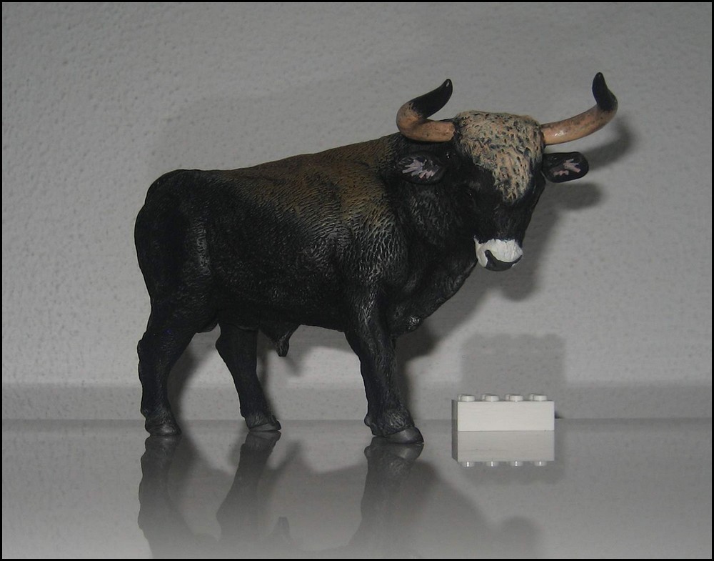 Early Aurochs model by Miguel in my collection! Migaurochlego