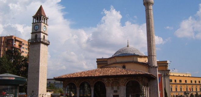 ethem-bey-camii-arnavutluk-001.jpg