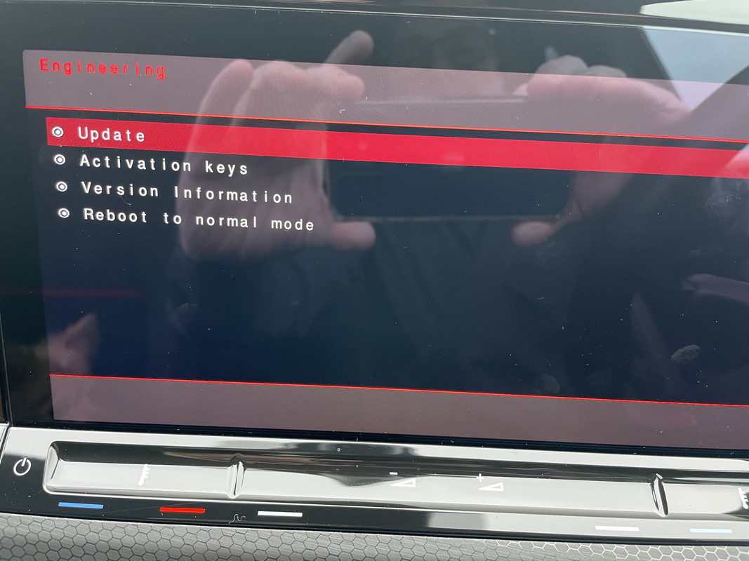 B8108779-7EE6-4322-82AC-F03C7B00C11B