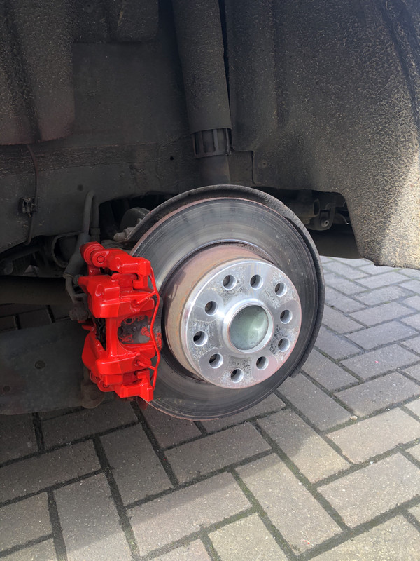 FCEF443A-0556-41C4-B2F3-63BF52E8BFBD