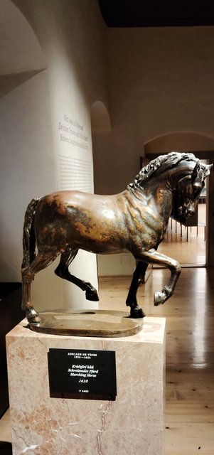 La pinacoteca del Castillo, la Galería Nacional y más Mercados de Navidad - Viena - Bratislava - Praga, Navidad 2024 (67)