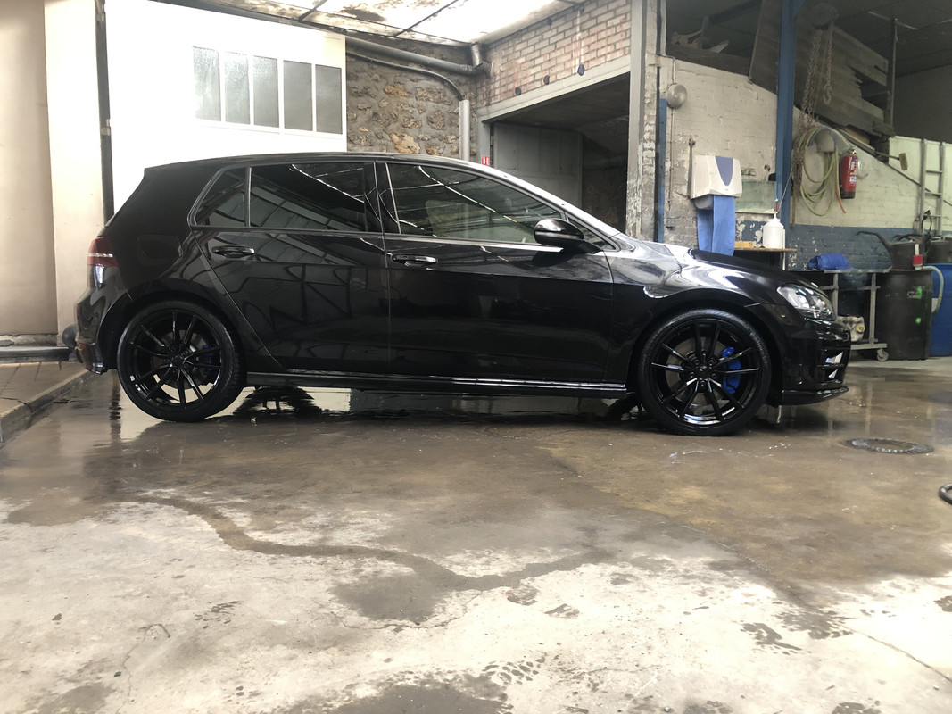 CC33EF8C-C95D-42DF-B52B-AD50DBC41BFD