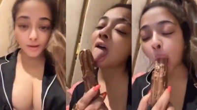 Horney desi girl turn on sucking chocolate dick