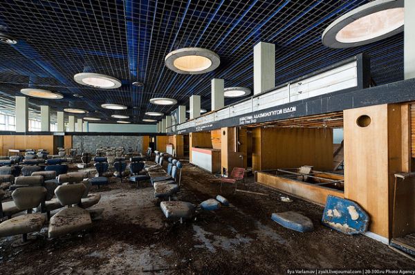 nicosia-international-airport-abandoned
