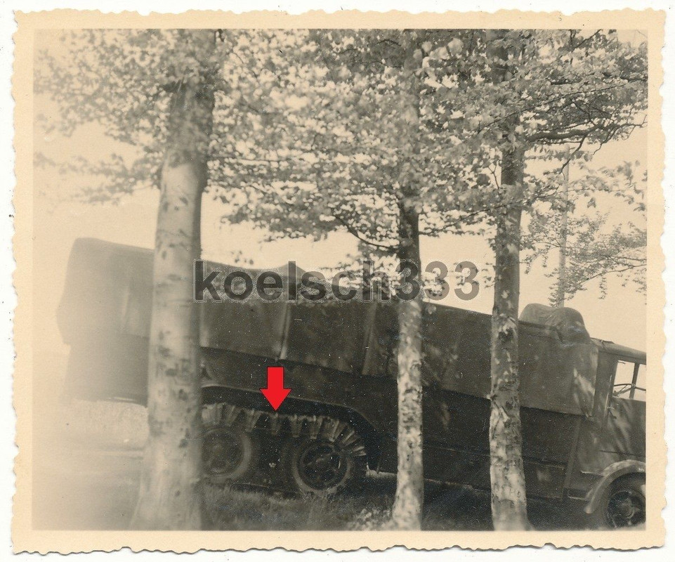 tschechischer Tatra T 29 LKW Gelände Ketten Wehr