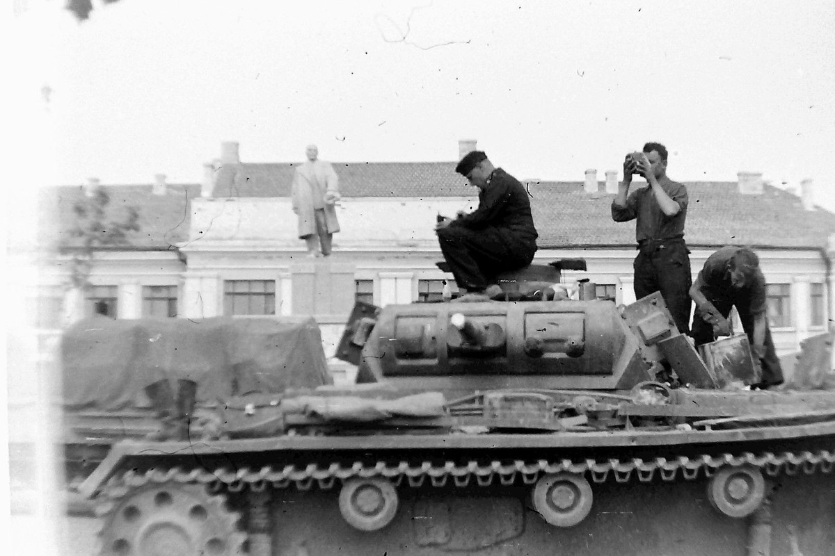 Panzer, Tanks, Panzerangehörige, Kriegseinsatz_P