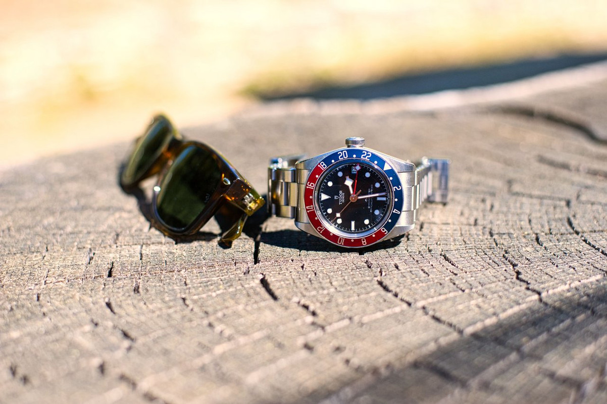 Feu de vos Dual Time - GMT - Worldtimer - tome II - Page 8 D3-S-7679-7