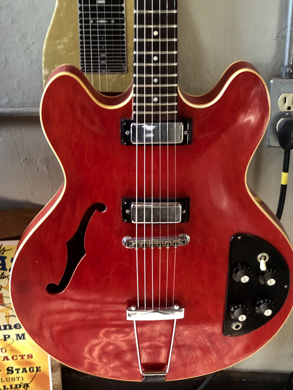 07082-FDC-E305-4-E19-8-E10-F50-DF72198-A