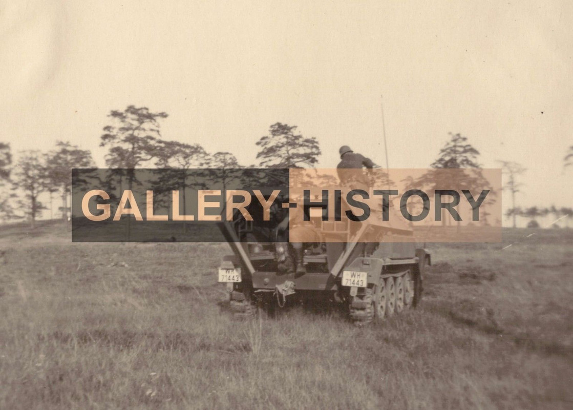 Fotos von Halbkette SdKfz Spähwagen Panzer Spw S