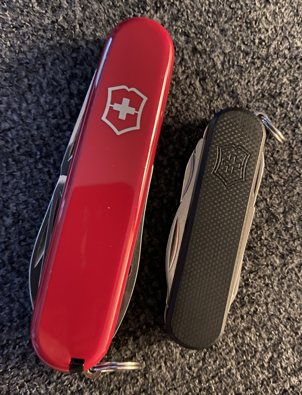 7621A7D3-2D93-40E4-B3FB-74E278B36F46