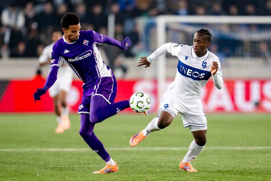 Fiorentina vs Pisa, 00h30 ngày 24/02