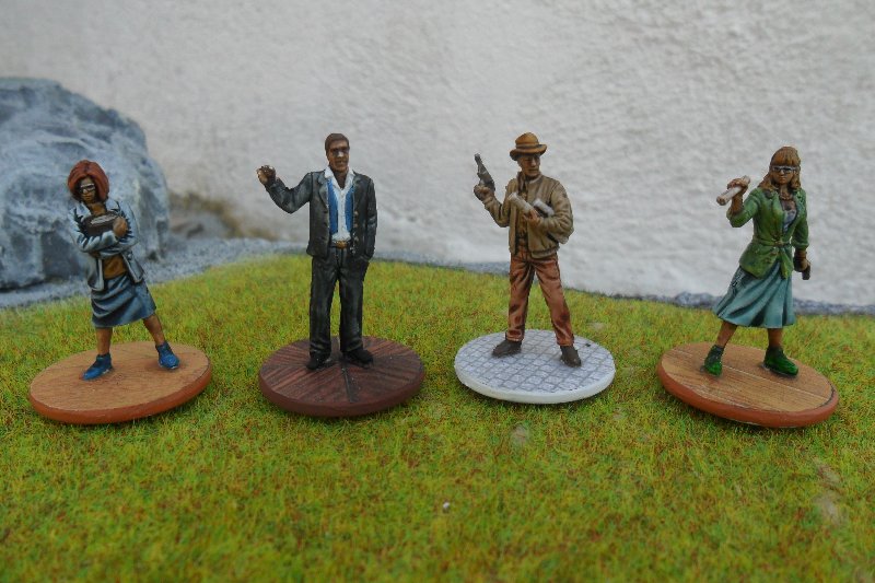 Peinture figurines pour des clients SAM-0210