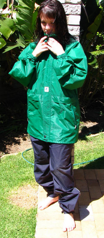 73971__adelle_cagoule_08_363lo