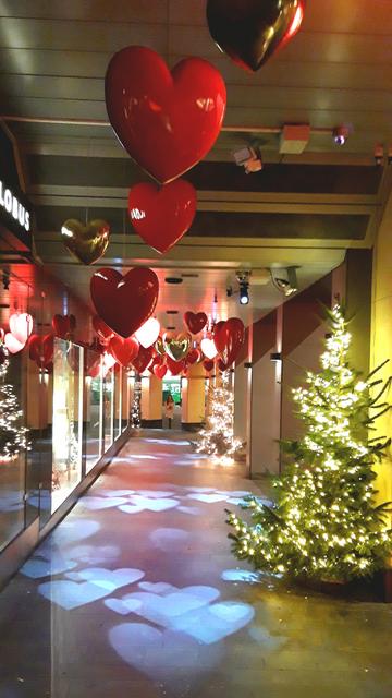 ALSACIA EN NAVIDAD Y MONTREUX CON PAPÁ NOEL - Blogs de Europa Central - 4 Dic: Riquewihr y vuelta a Basilea por la huelga (32)