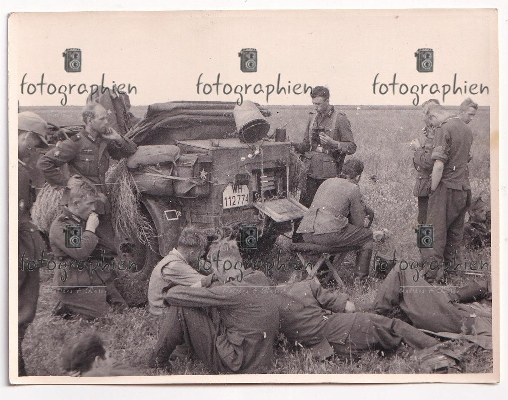 org. Foto Ukraine Gebirgsjäger Rgt. 98 Kfz Pkw Pause Rast 1941