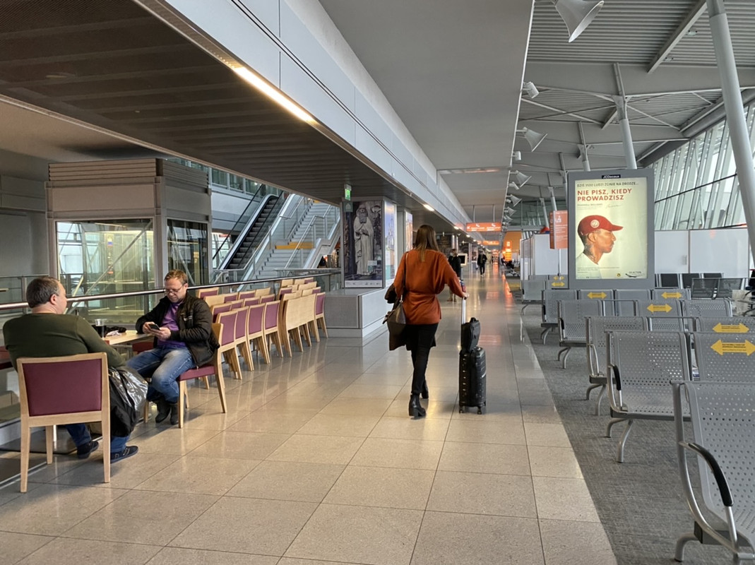 6B9887F5-D9AC-4C81-BDA8-50BD4E5410A4