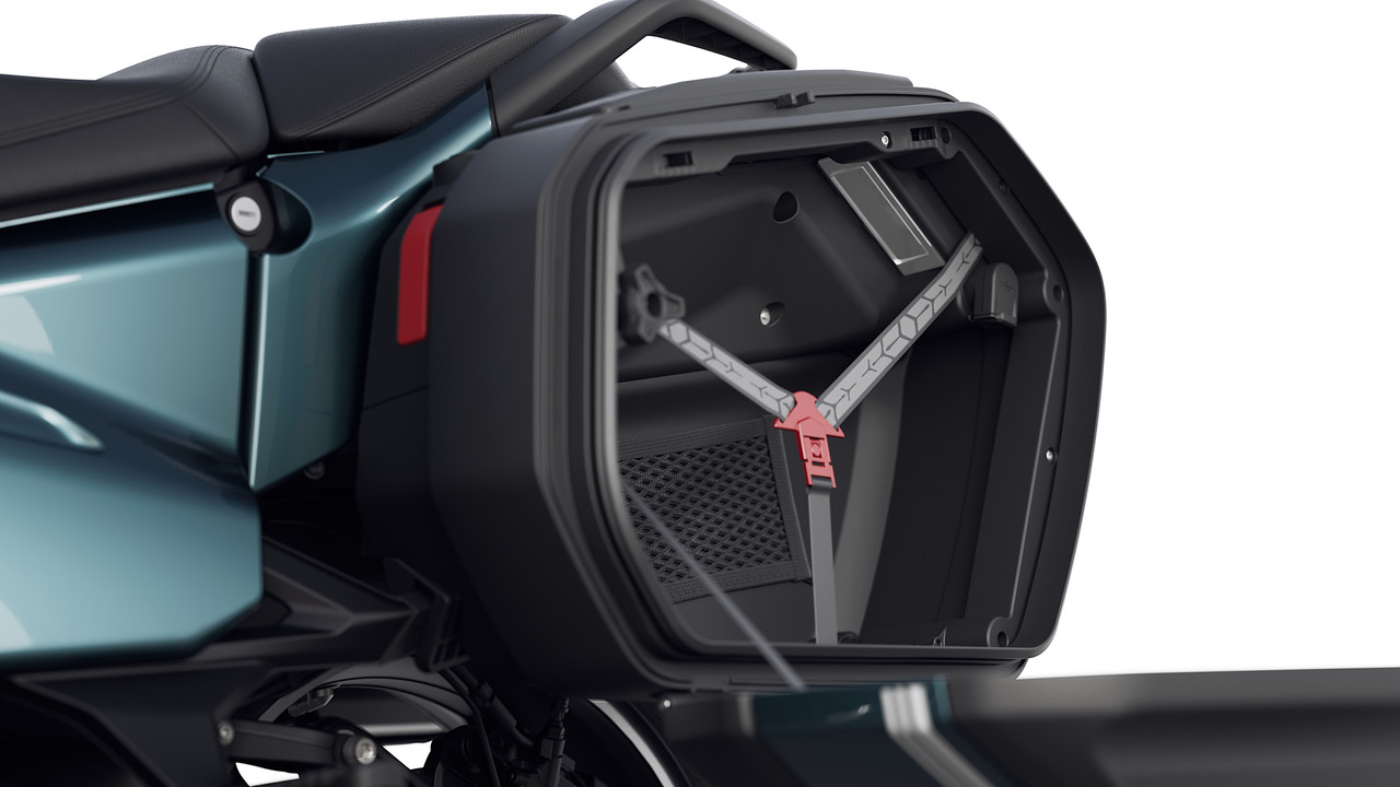 P90596484_highRes_the-new-bmw-r-1300-r