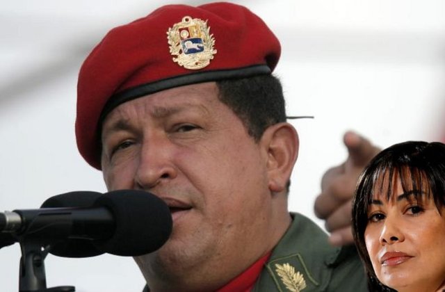Comandante Hugo Chávez y Claudia Díaz Hugo Chávez y Claudia Díaz