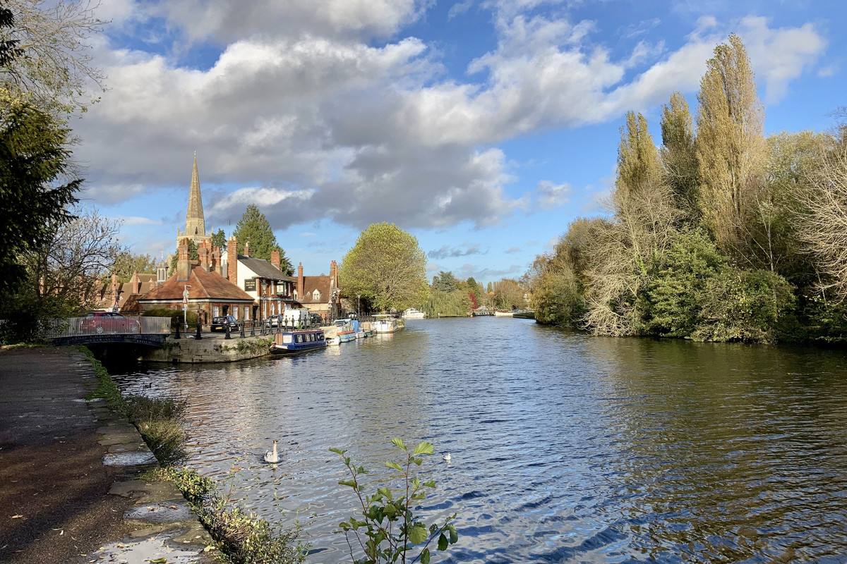 F48D3BE8-E0F1-43F9-882E-12D45E865093