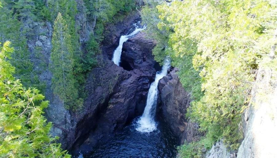«Дьявольский Котёл» (Devil's Kettle) - интересные факты о водопаде-загадке в США