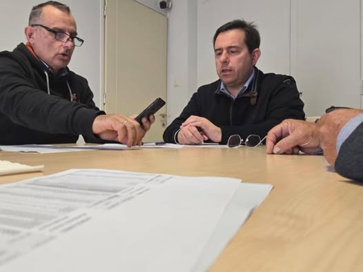 ΜΗΤΑΡΑΚΗΣ ΚΑΙ ΤΟΥΜΠΟΣ ΣΥΖΗΤΗΣΑΝ ΓΙΑ ΤΗΝ ΑΠΟΖΗΜΙΩΣΗ ΤΩΝ ΜΑΣΤΙΧΟΠΑΡΑΓΩΓΩΝ ΑΠΟ ΤΗ ΘΕΟΜΗΝΙΑ ΤΟΥ ΣΕΠΤΕΜΒΡΙΟΥ