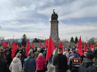 https://i.postimg.cc/brq1Bpr8/scale-1200.webp