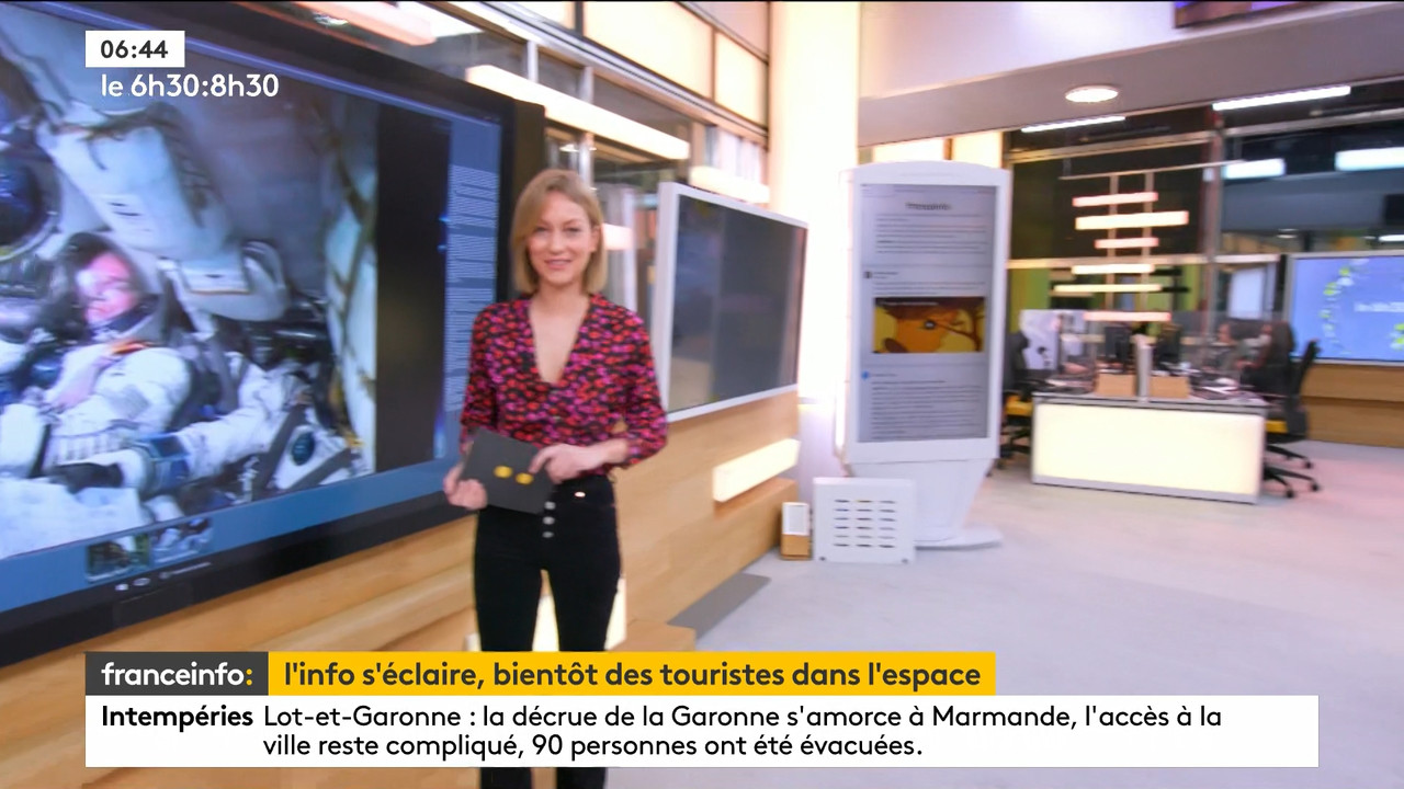 02.04 - 05.29.00 - Le 6h30 9h30. Entre JT, chroniques, invités et rev....ts_snapshot_26.16.526