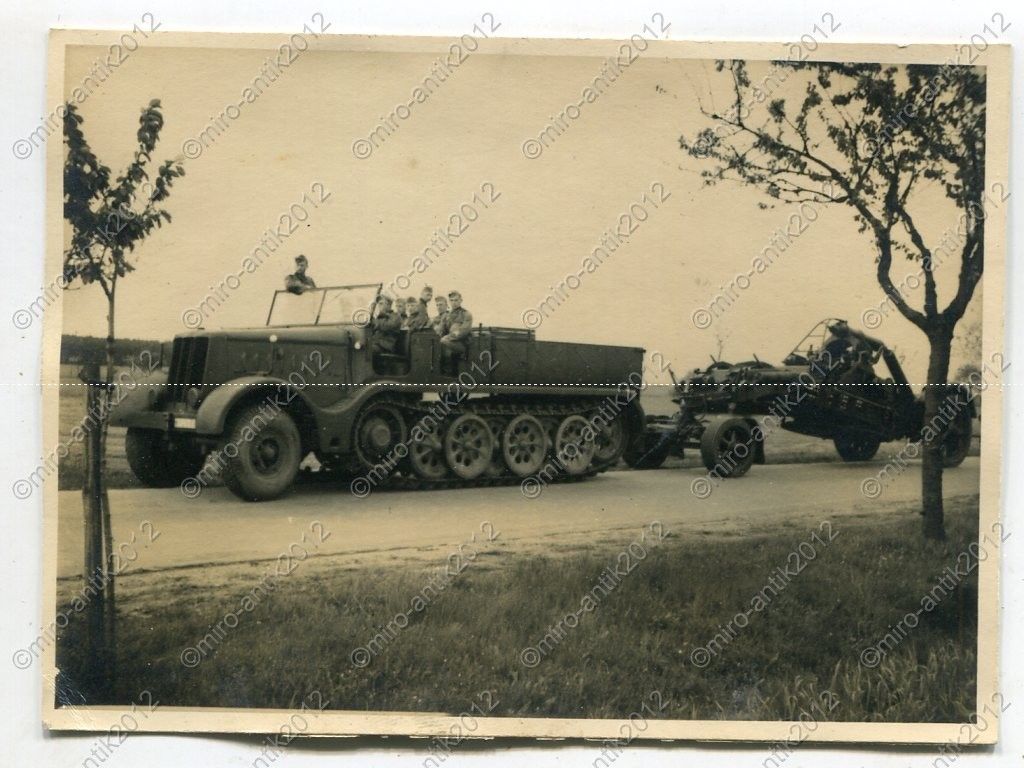 Foto, schwerer Zugkraftwagen 12t (Sd. Kfz. 8) mi