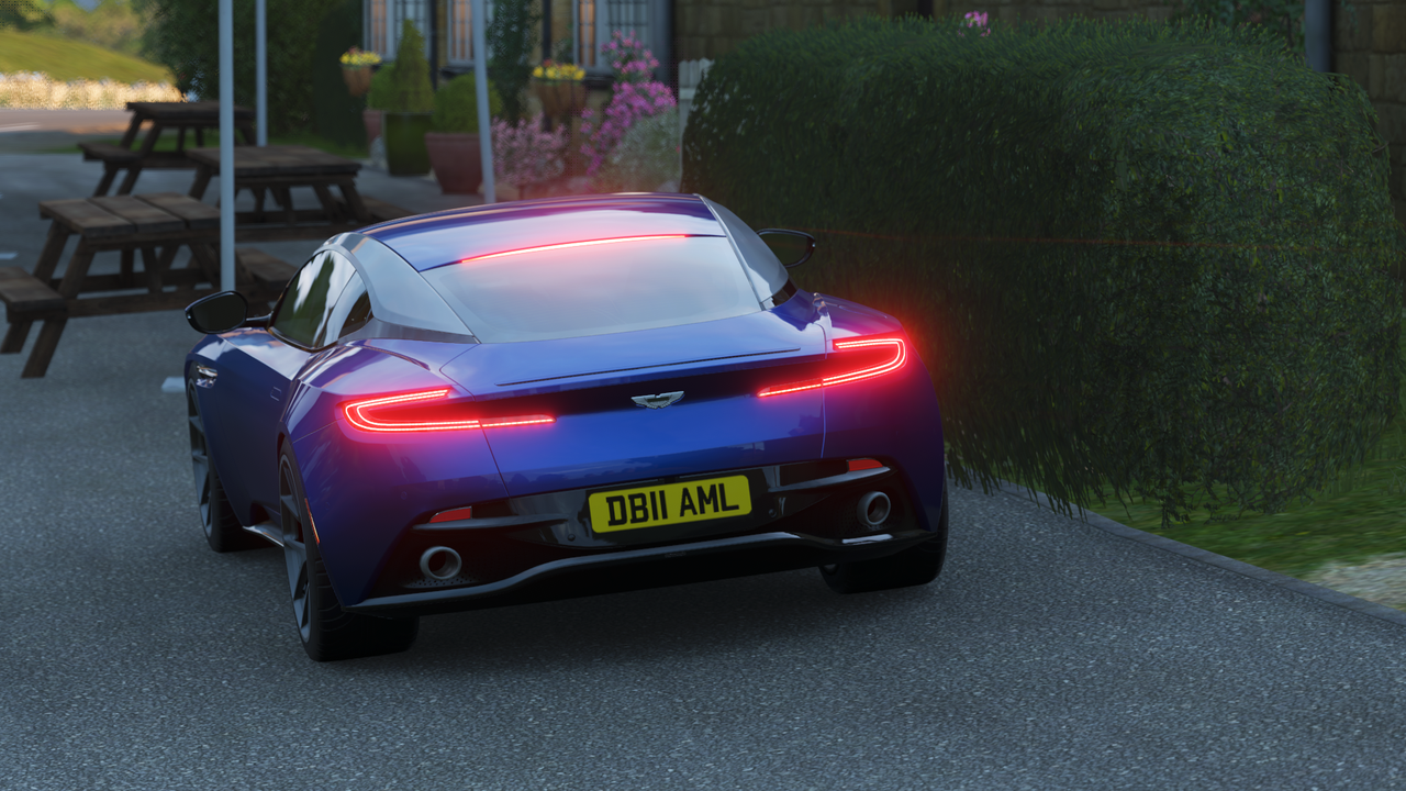 FH4-Aston-Martin-DB11-8.png