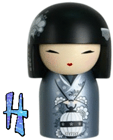 Chiaki con Kimono Grisaceo H