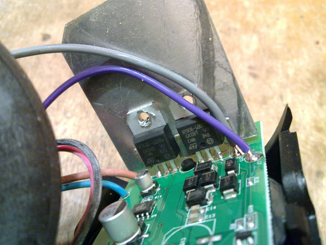 Makita HG651C teardown 6