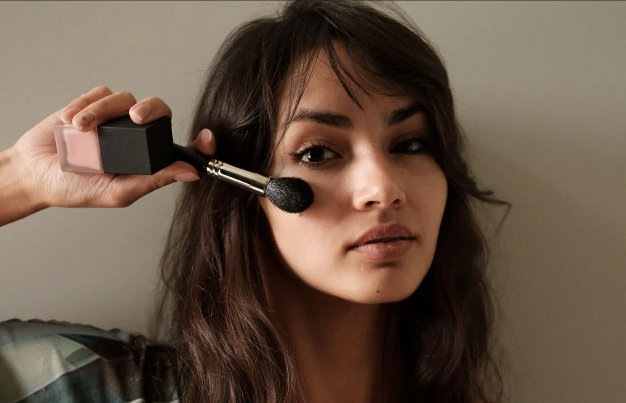 ¿Cuál es el orden para aplicar el maquillaje? Esta es la guía para principiantes