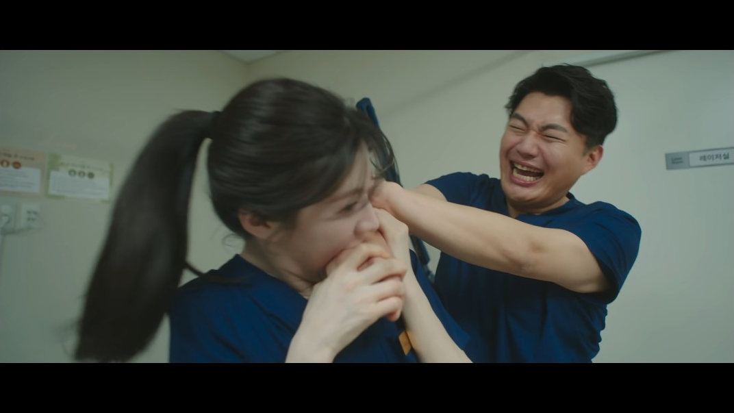 VS--Netflix-ResidentPlaybookE11Episode11-74’01”