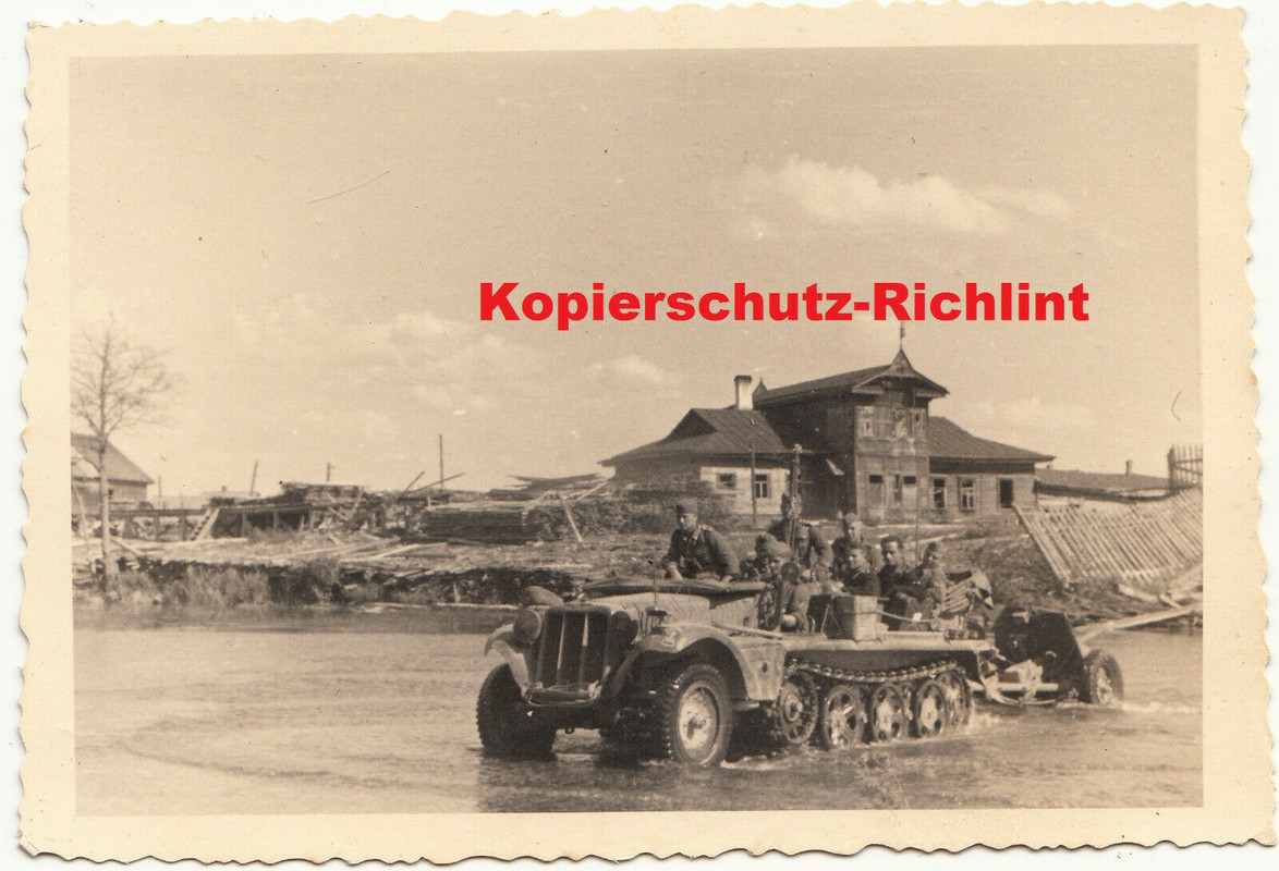 Wehrmacht Rußland Halbketten-Zugmaschine & schwere PAK Vormarsch