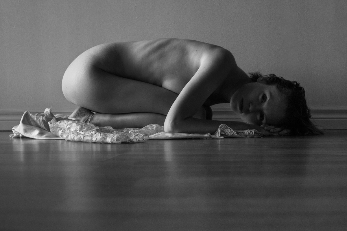 Nudes-1