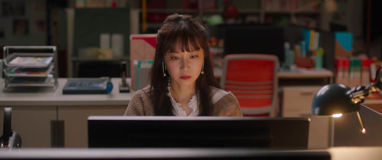 Crazy Romance 2019 BluRay [Hindi + Tamil + Telugu + Korean] 480p, 720p ESub Screenshot