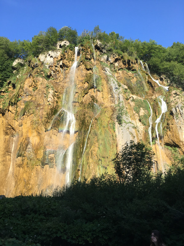 075AD2E6-5E5A-42CA-87F7-FAC80B481530