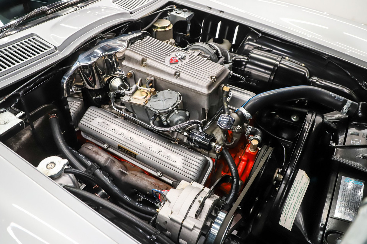 1965-chevrolet-corvette-fuelie (1)