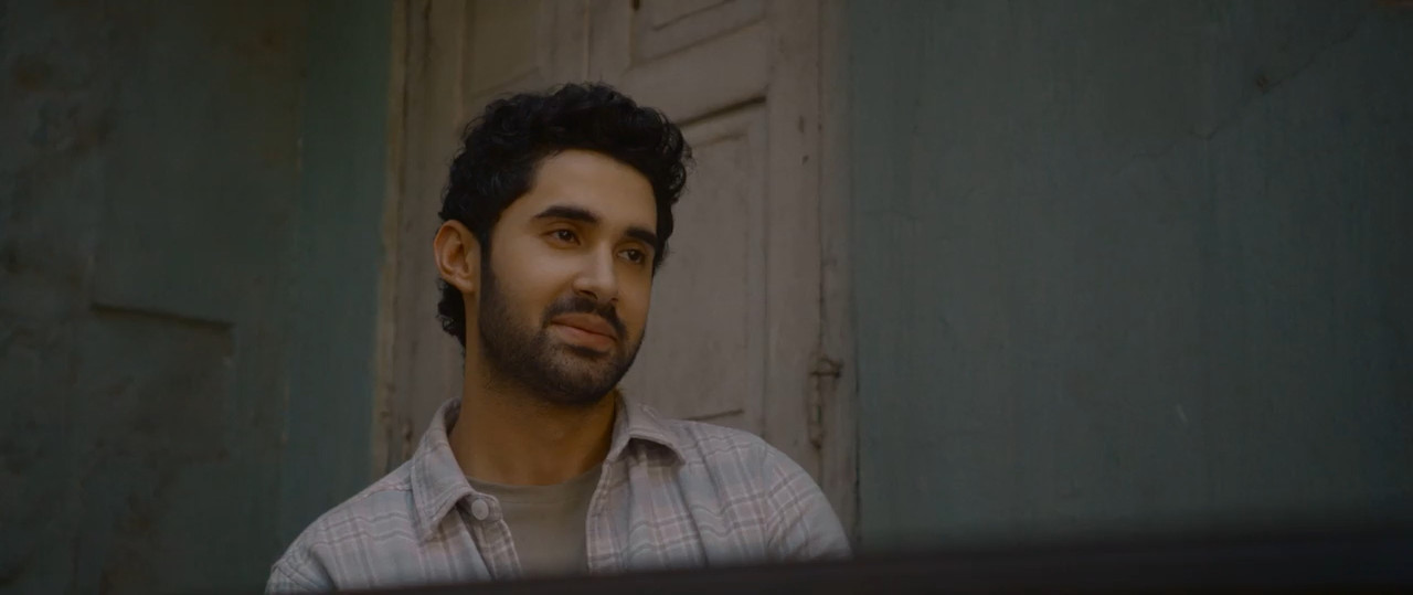 Chand Mera Dil 2026 WebRip [Hindi] 480p 720p ESub Screenshot