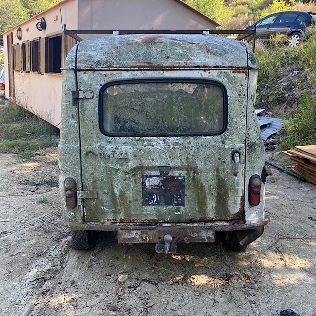 1607B4F7-E9A7-49A4-BCA7-E0AD2E896731