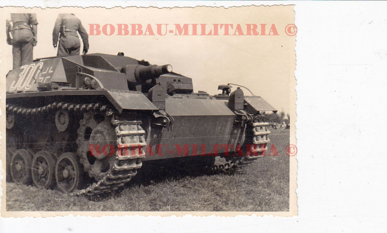Sturmgeschütz-Abteilung 242 STUG III Kennzahl Nummer 300 Jüterbo
