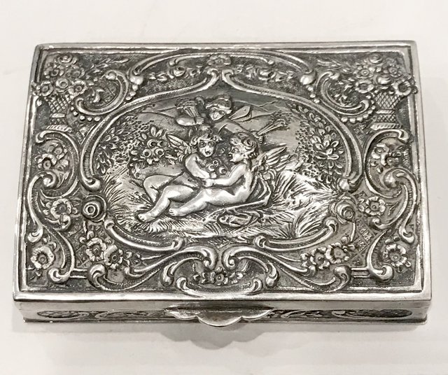 EBCC95BE-72F2-402E-B3EB-CF22A34E32AF