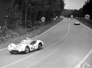 24 HEURES DU MANS YEAR BY YEAR PART ONE 1923-1969 - Page 49 60lm25-Maserati-Tipo-61-Birdcage-Lucky-Casner-Jim-Jeffords-10