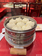 008FUxqCgy1i5hum24sbgj33b04eou0z