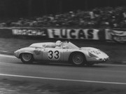 24 HEURES DU MANS YEAR BY YEAR PART ONE 1923-1969 - Page 53 61lm33-Porsche-718-RS-61-4-Coup-Masten-Gregory-Bob-Holbert-18